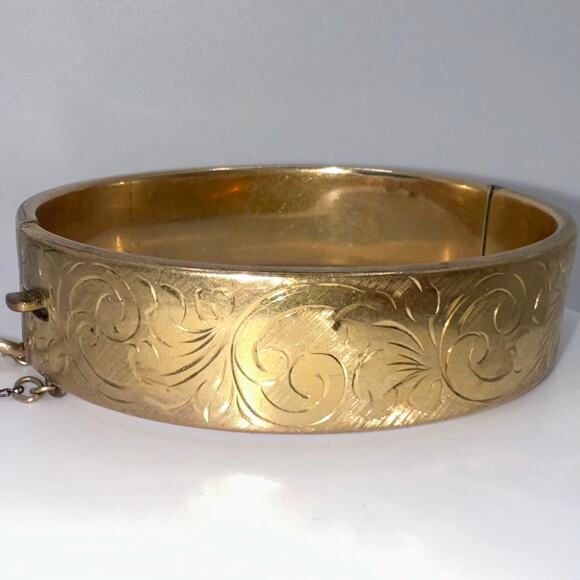 Antique Victorian English 1/5 9kt rolled gold filled hinged bangle bracelet - Picture 1 of 12